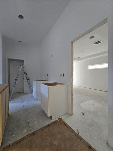 76 LOCUST LOOP, Ocala, FL 34472