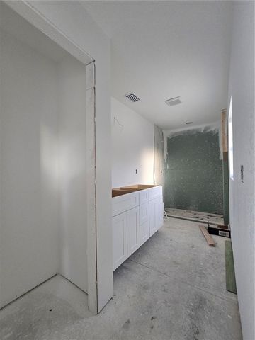 76 LOCUST LOOP, Ocala, FL 34472