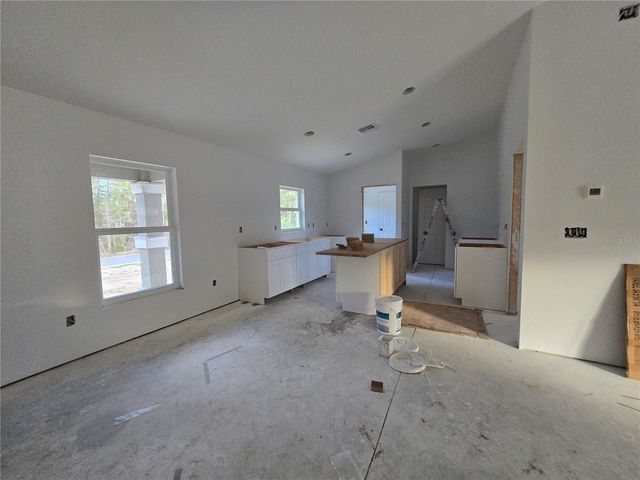 76 LOCUST LOOP, Ocala, FL 34472