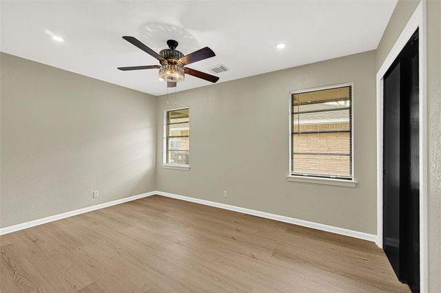 8931 Blankenship Drive, Houston, TX 77080