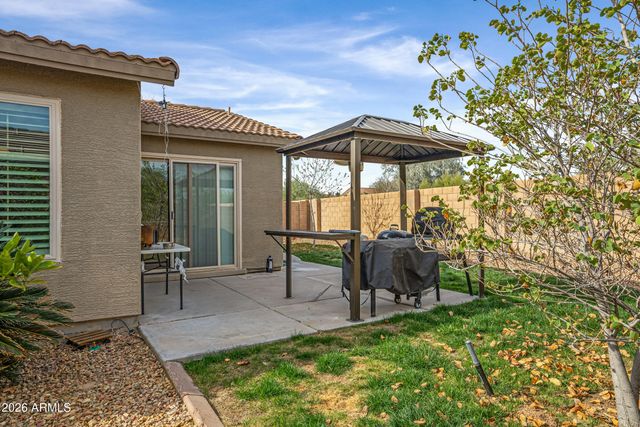 33198 N CAT HILLS Avenue, San Tan Valley, AZ 85144