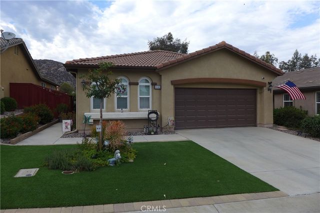 8840 Duval Lane, Hemet, CA 92545