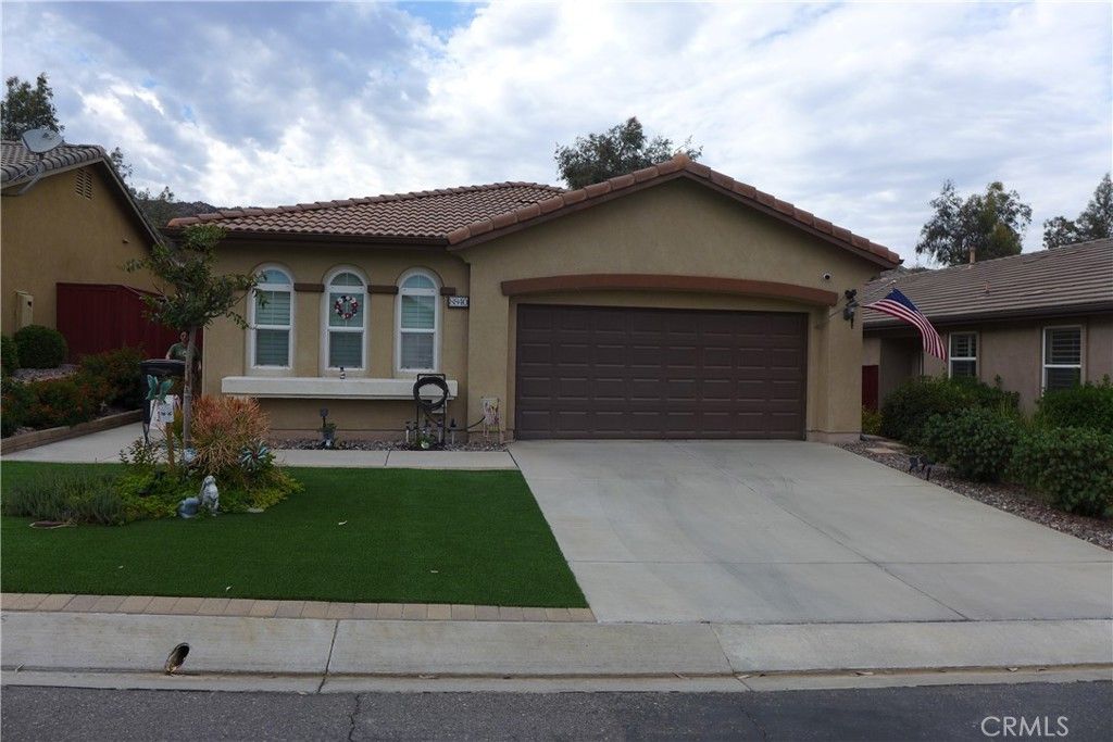 8840 Duval Lane, Hemet, CA 92545