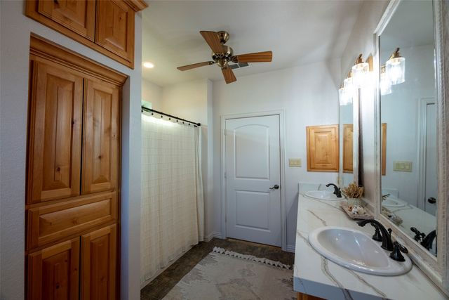 11225 Mesquite Hill Road, Sanger, TX 76266