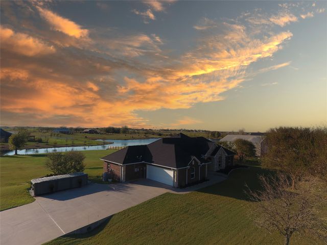 11225 Mesquite Hill Road, Sanger, TX 76266