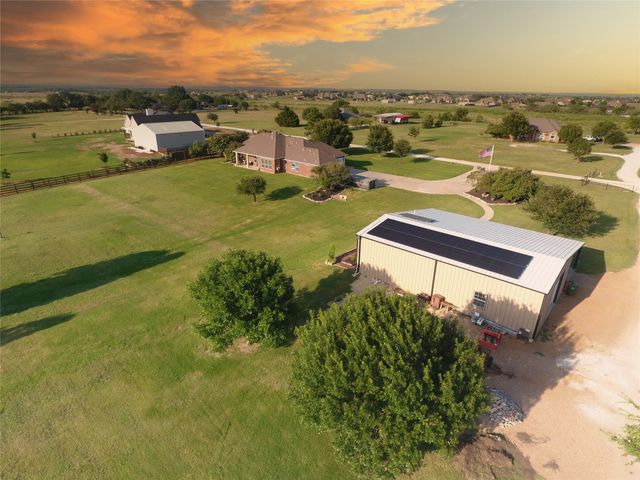 11225 Mesquite Hill Road, Sanger, TX 76266