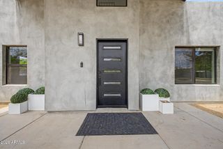 2312 E Curnow Drive, Phoenix, AZ 85016