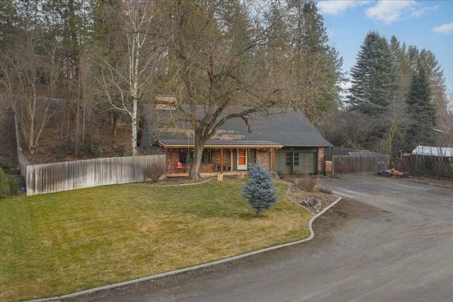 15908 N Azure Dr, Spokane, WA 99208