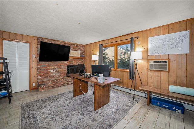 15908 N Azure Dr, Spokane, WA 99208