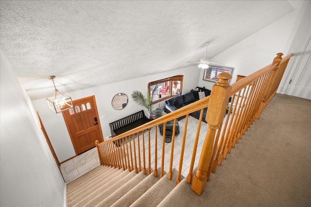 15908 N Azure Dr, Spokane, WA 99208