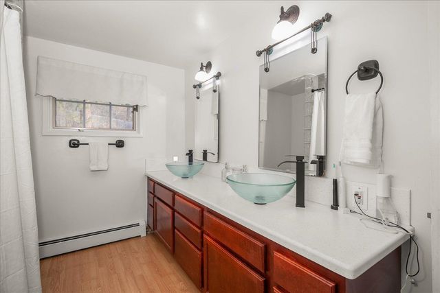 15908 N Azure Dr, Spokane, WA 99208