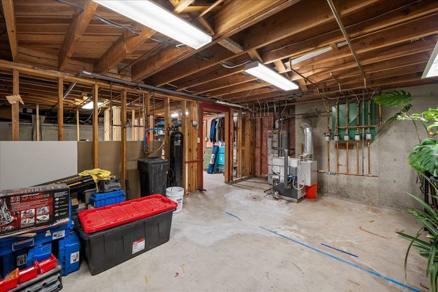 15908 N Azure Dr, Spokane, WA 99208