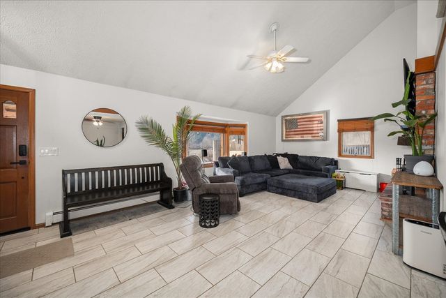 15908 N Azure Dr, Spokane, WA 99208