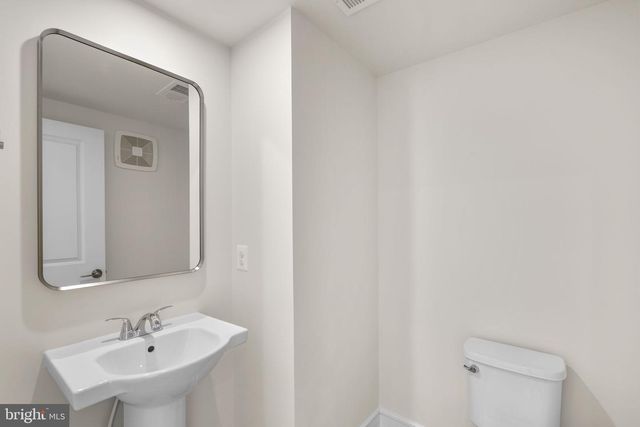 21764 DOLLIS HILL TER, Broadlands, VA 20148