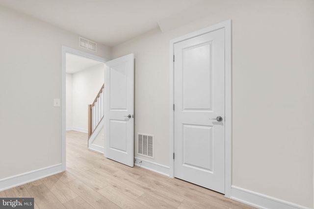 21764 DOLLIS HILL TER, Broadlands, VA 20148