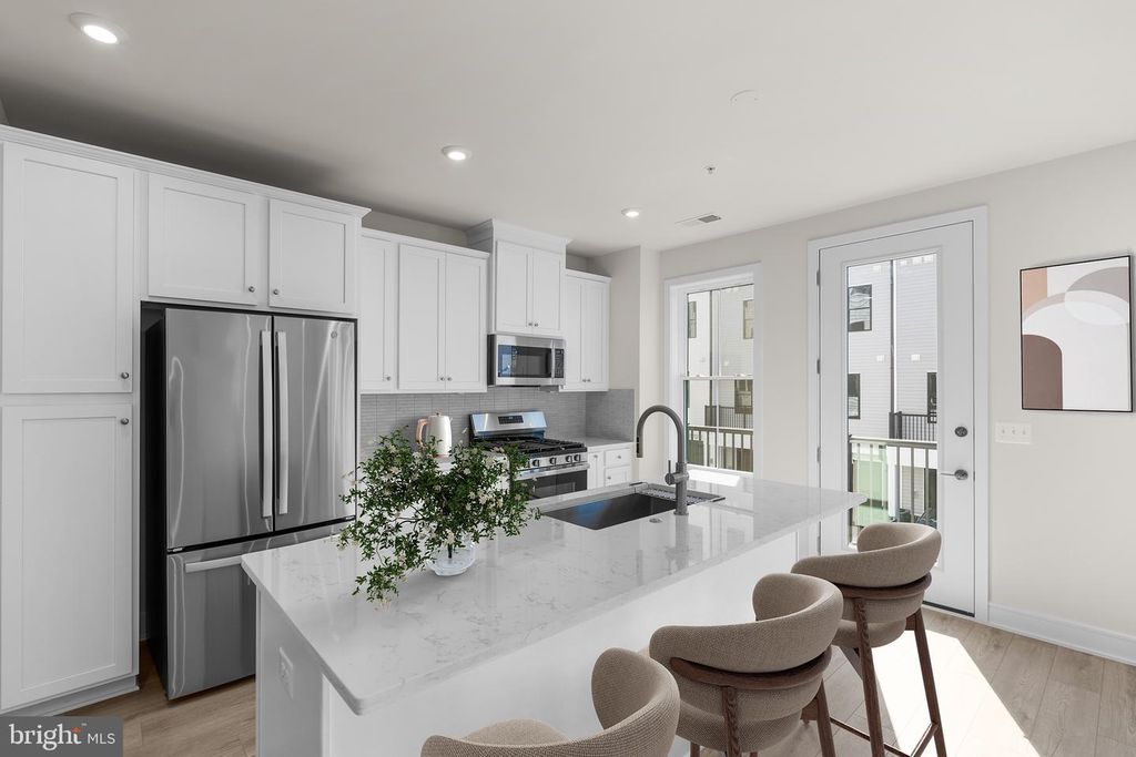 21764 DOLLIS HILL TER, Broadlands, VA 20148