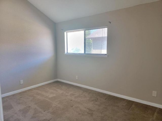 801 Nash Road A9, Hollister, CA 95023