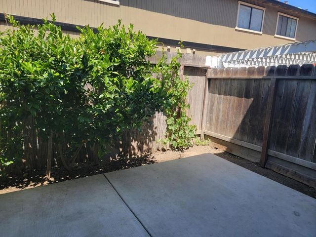 801 Nash Road A9, Hollister, CA 95023