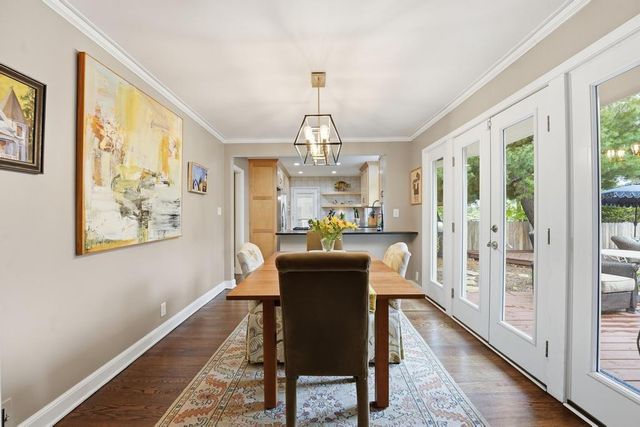 2105 W 50th Terrace, Mission Woods, KS 66205