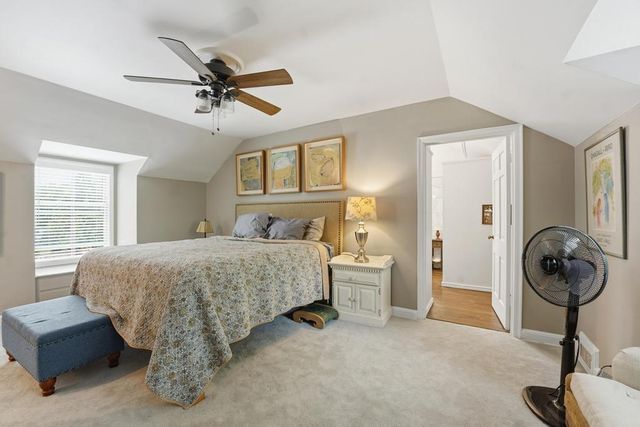 2105 W 50th Terrace, Mission Woods, KS 66205