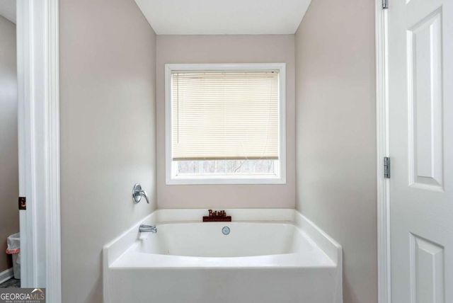 5325 Butterfly Lane, Lula, GA 30554