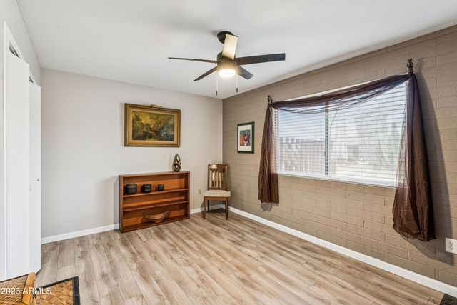 11012 W ABBOTT Avenue, Sun City, AZ 85351