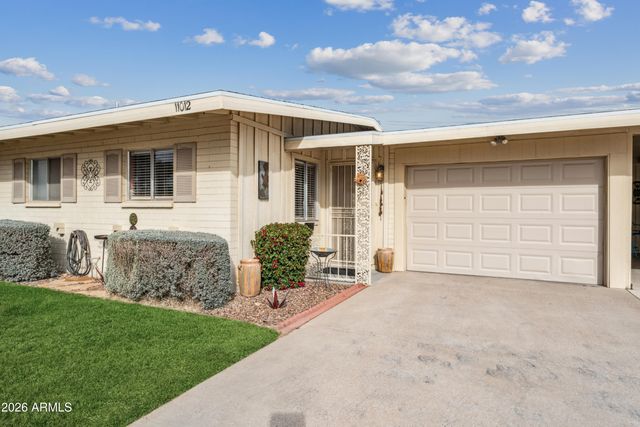 11012 W ABBOTT Avenue, Sun City, AZ 85351