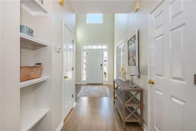 210 Glenhaven Way, Woodstock, GA 30188