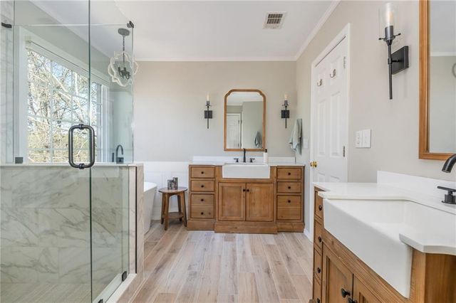 210 Glenhaven Way, Woodstock, GA 30188