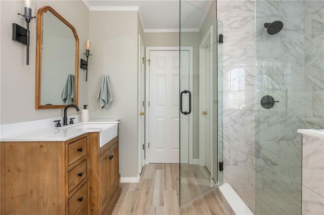 210 Glenhaven Way, Woodstock, GA 30188