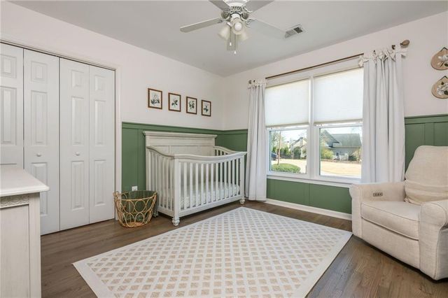 210 Glenhaven Way, Woodstock, GA 30188