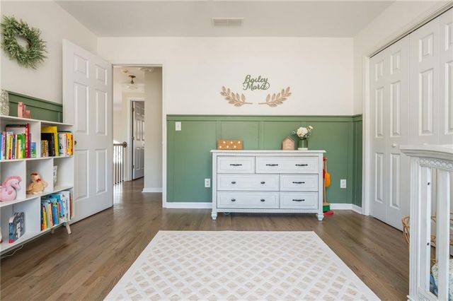 210 Glenhaven Way, Woodstock, GA 30188