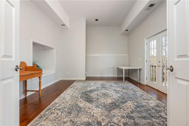 210 Glenhaven Way, Woodstock, GA 30188
