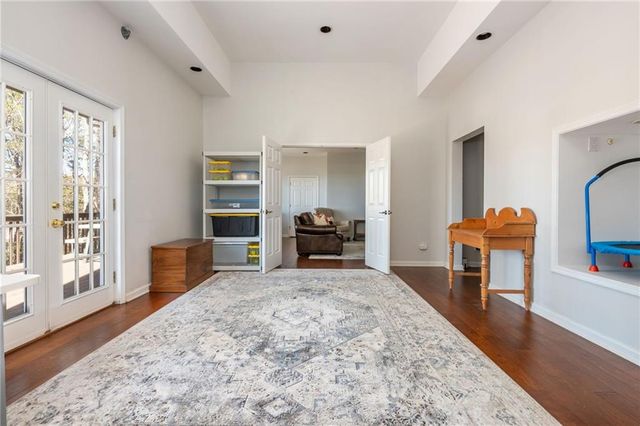 210 Glenhaven Way, Woodstock, GA 30188