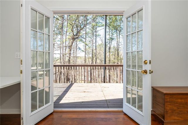 210 Glenhaven Way, Woodstock, GA 30188