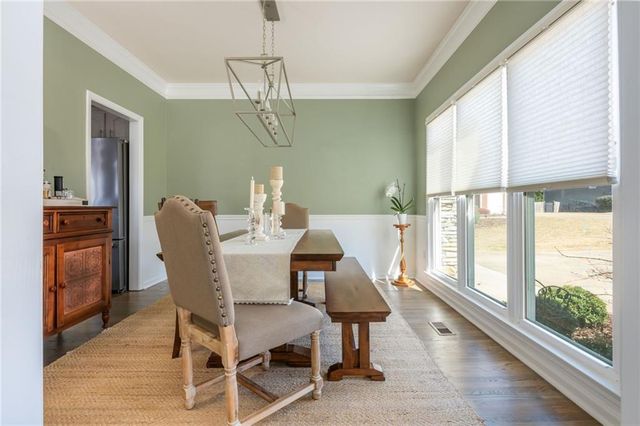 210 Glenhaven Way, Woodstock, GA 30188