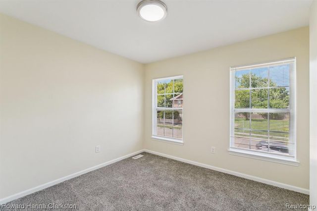 73 Poplar Avenue, Pontiac, MI 48342