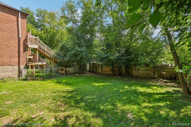 73 Poplar Avenue, Pontiac, MI 48342