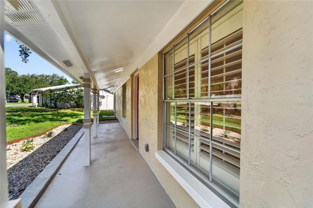 522 HIGHVIEW CIRCLE N, Brandon, FL 33510