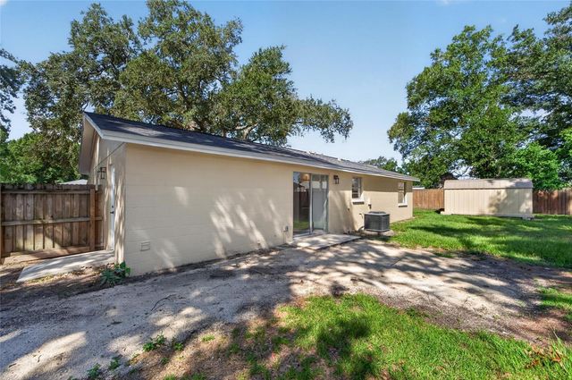 522 HIGHVIEW CIRCLE N, Brandon, FL 33510