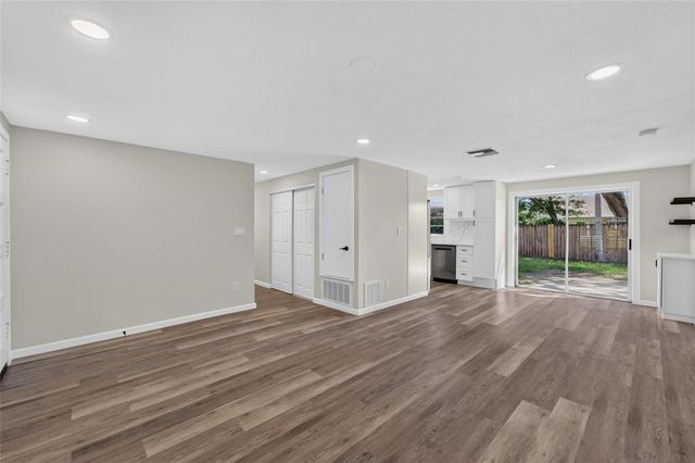 522 HIGHVIEW CIRCLE N, Brandon, FL 33510