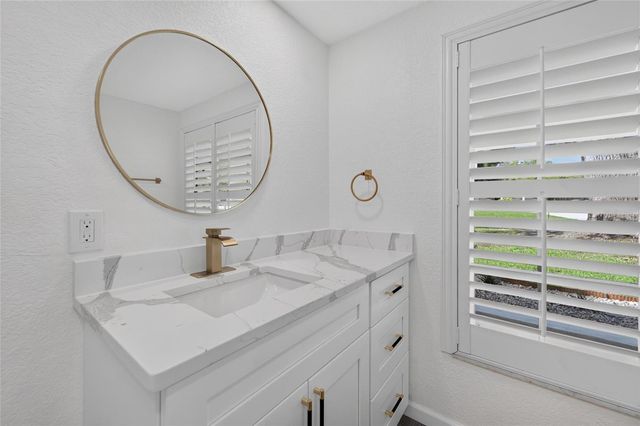 522 HIGHVIEW CIRCLE N, Brandon, FL 33510