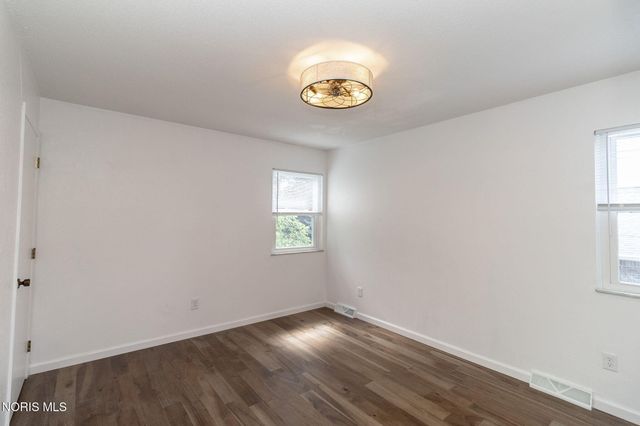 28570 Simmons Road, Perrysburg, OH 43551