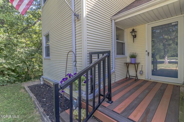 28570 Simmons Road, Perrysburg, OH 43551