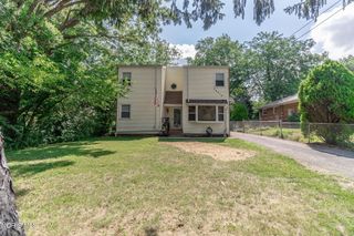 28570 Simmons Road, Perrysburg, OH 43551
