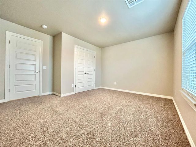 2188 Camino Del Plaza Lane, Edmond, OK 73013