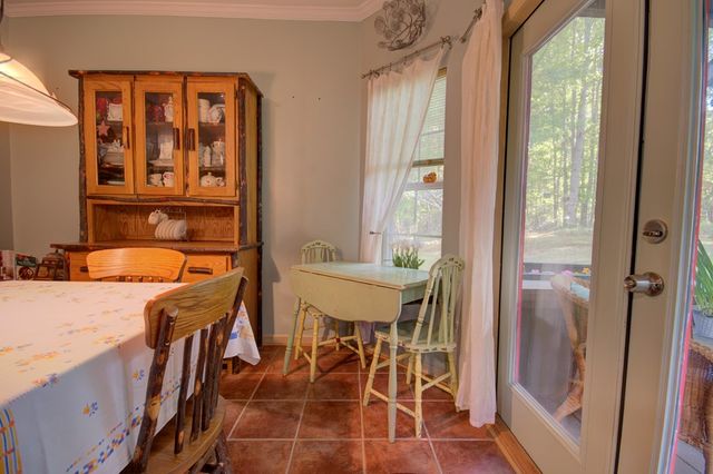35 Kitchen Way West, Dahlonega, GA 30533