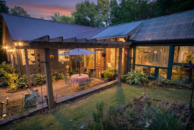35 Kitchen Way West, Dahlonega, GA 30533
