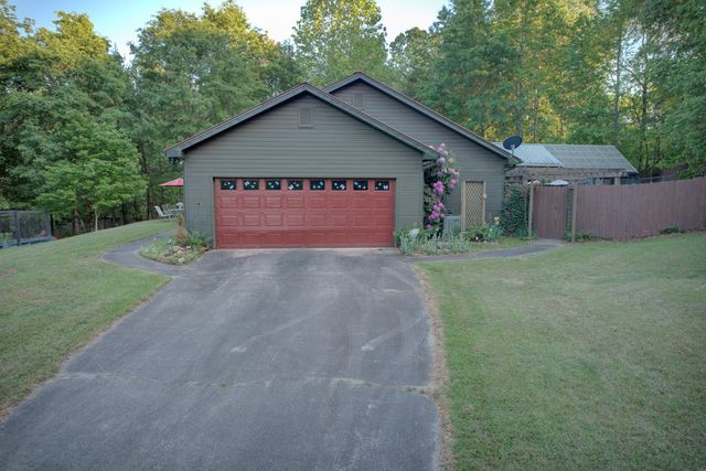 35 Kitchen Way West, Dahlonega, GA 30533