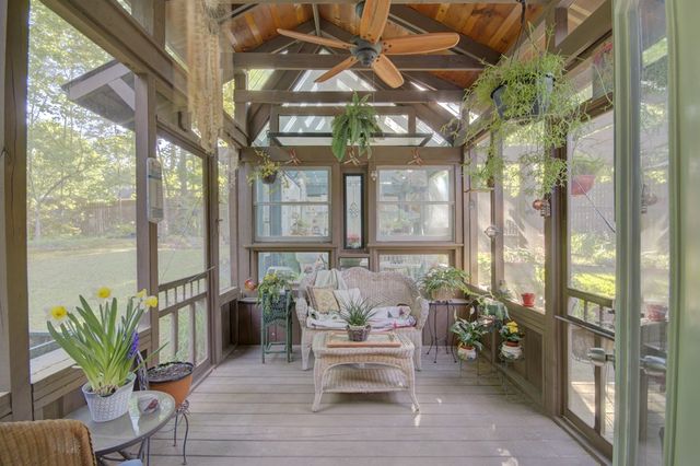 35 Kitchen Way West, Dahlonega, GA 30533